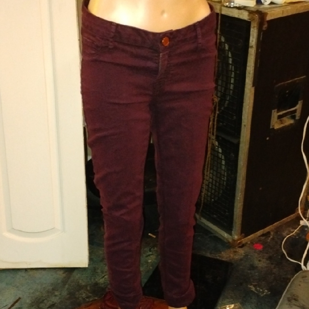 Refuge Deep Red Leggings